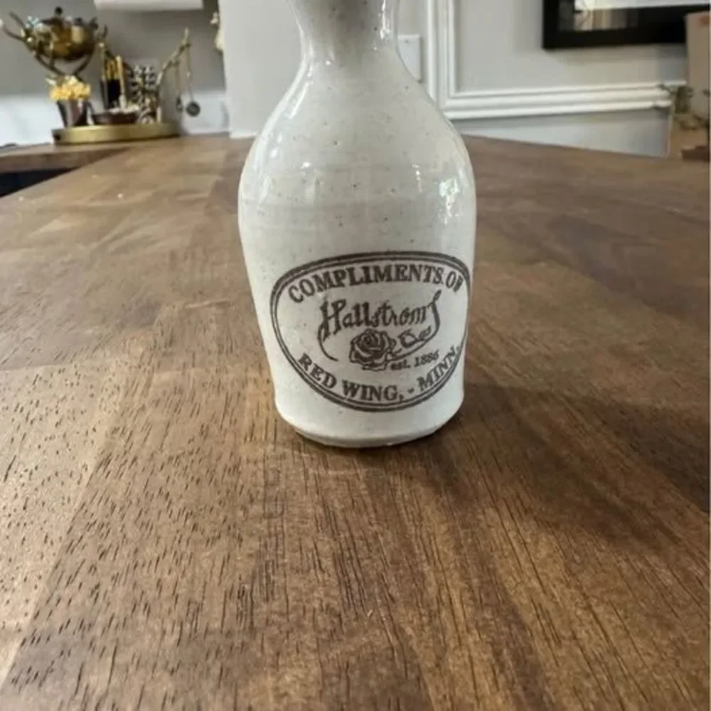 VNT W.A. Pottery Works Advertising Stoneware Mini Jug – Hallstrom’s Red Wing MN